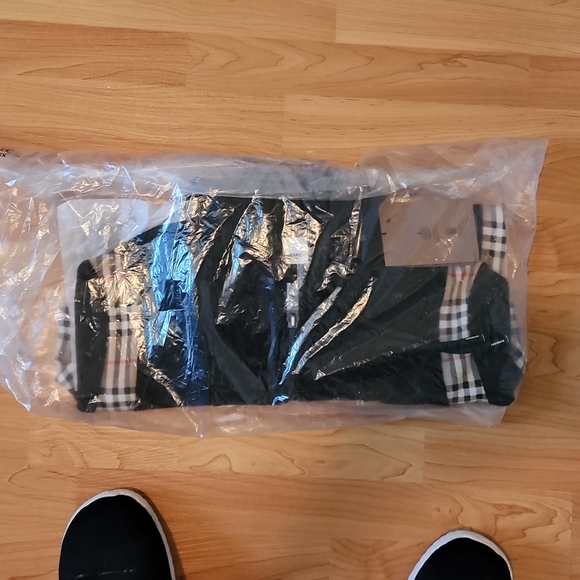 BURBERRY HOODIE - Picture 3 of 4